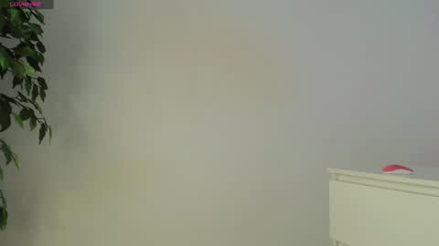 Trixie Taylor online show from 2, 3, 2026