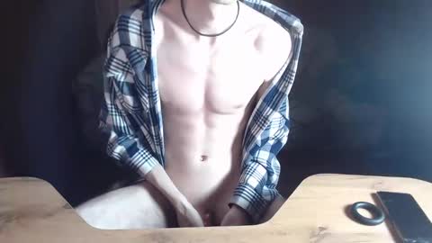 Snapshot of trone41 chatting on 21, 1, 2025 I POST MY FUCKING VIDEOS AND PICS    online show from 21, 1, 2025