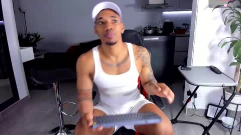 Snapshot of troywesly_ chatting on 19, 9, 2025 Troy wesly online show from 19, 9, 2025
