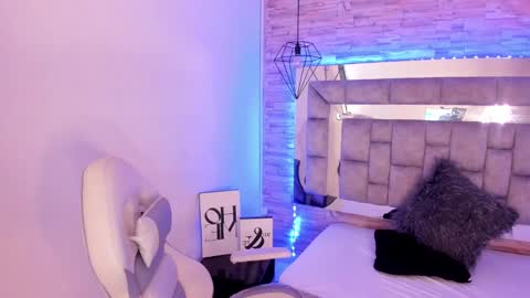   online show from 12, 12, 2024