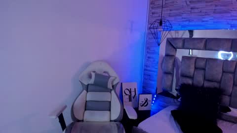   online show from 17, 12, 2024