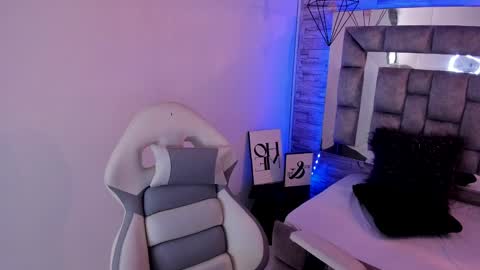   online show from 17, 12, 2024