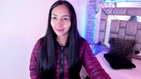   online show from 17, 12, 2024