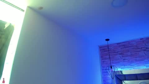   online show from 31, 12, 2024