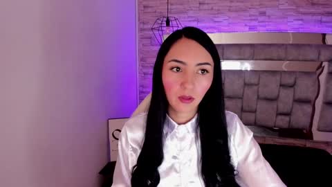   online show from 29, 1, 2025