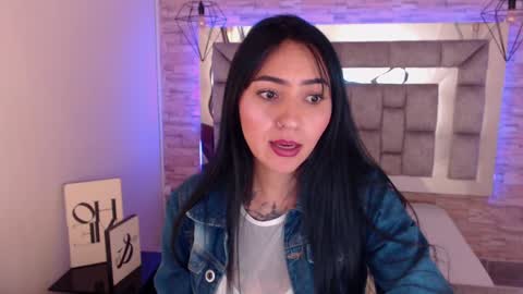   online show from 21, 2, 2025