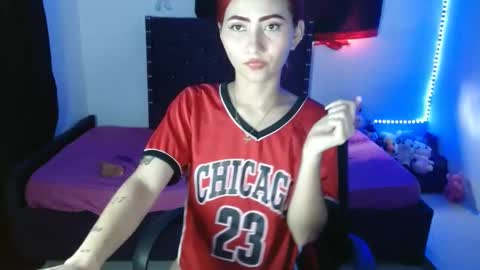 trululuygomitas online show from 12, 11, 2025