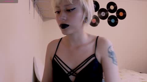 Snapshot of tryp666 chatting on 21, 10, 2025 Cait online show from 21, 10, 2025