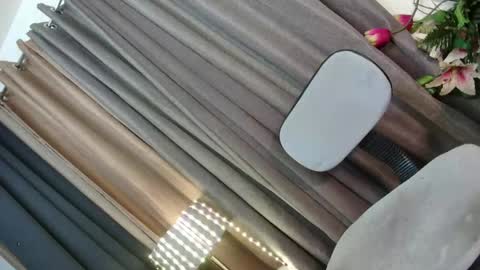 Chloe online show from 9, 12, 2024