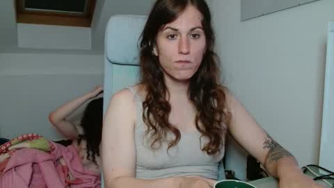 Snapshot of tsbubbles760 chatting on 28, 9, 2025 TSBubbles online show from 28, 9, 2025