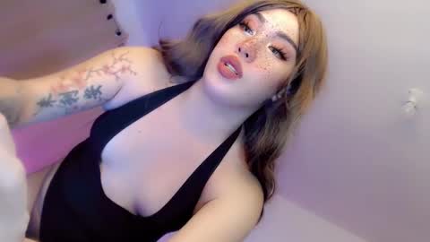 Snapshot of tsgirl_julian69 chatting on 25, 12, 2024 Julian online show from 25, 12, 2024