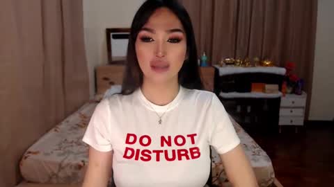  Love Marie  online show from 2, 2, 2025