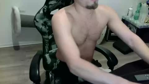 Snapshot of tsloverdome chatting on 2, 12, 2025 tsloverdome online show from 2, 12, 2025