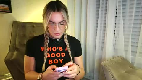 Snapshot of tsprinces chatting on 5, 12, 2025 tsprinces online show from 5, 12, 2025