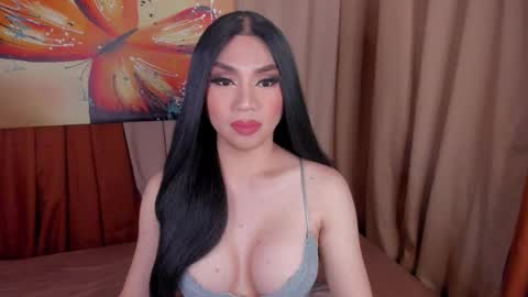 Queen Selena online show from 5, 3, 2026