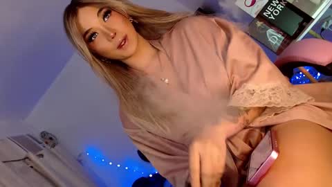 Snapshot of tssluttycutie chatting on 7, 2, 2025 MARIA online show from 7, 2, 2025