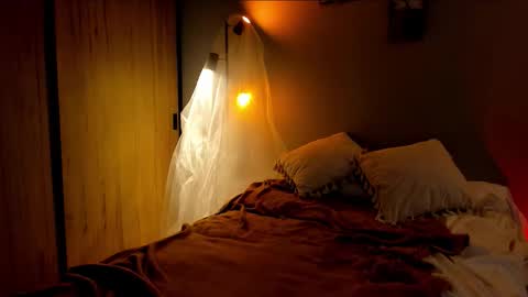 Tsuky online show from 10, 3, 2026