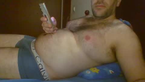 Snapshot of tuga_man_ chatting on 1, 3, 2026 tuga man online show from 1, 3, 2026