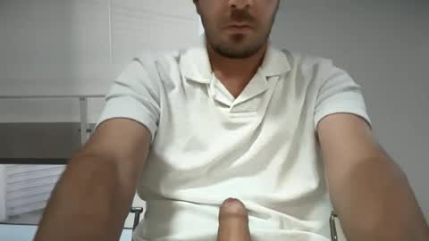 Snapshot of tugaontour chatting on 8, 7, 2026 tugaontour online show from 8, 7, 2026