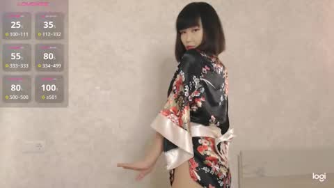 TumiLio online show from 5, 11, 2025