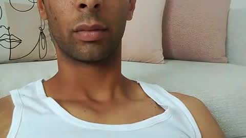 Snapshot of tunisiensexyguy chatting on 16, 10, 2025 TunisienSexyGuy online show from 16, 10, 2025