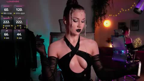 Miss Veth online show from 27, 11, 2025