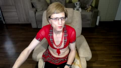 Clementine online show from 25, 3, 2026