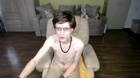 Clementine online show from 18, 4, 2026