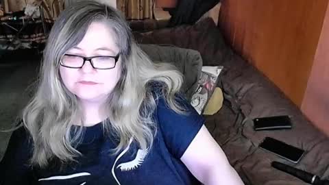 Lana online show from 16, 2, 2025