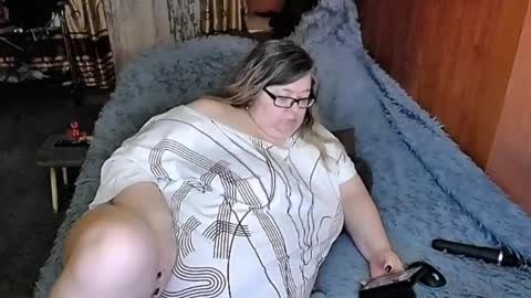 Lana online show from 8, 3, 2025