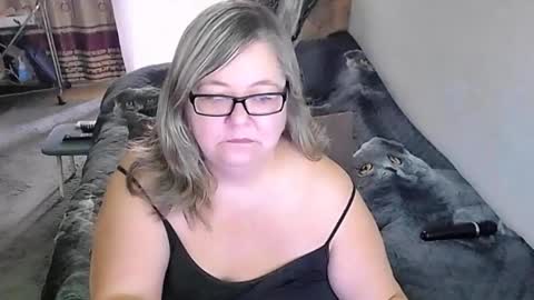 Lana online show from 4, 11, 2025