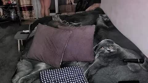 Lana online show from 7, 2, 2026