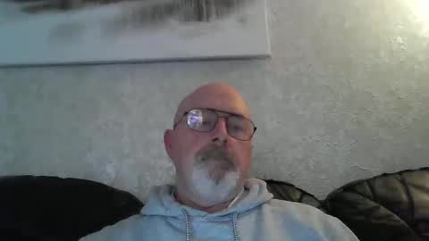 twatcockandballs online show from 8, 3, 2025