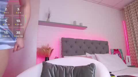 Hallie online show from 21, 10, 2025