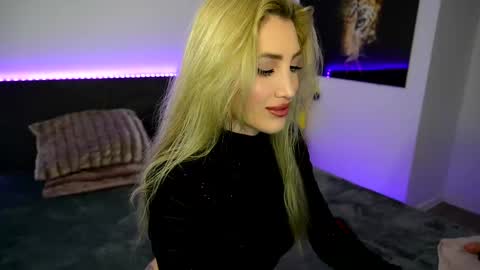 MayCarrey online show from 24, 2, 2025