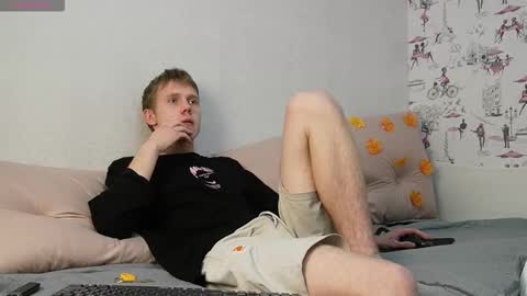 Angus online show from 2, 11, 2025