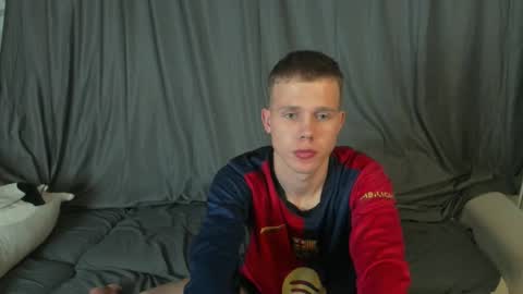 Angus online show from 22, 11, 2025