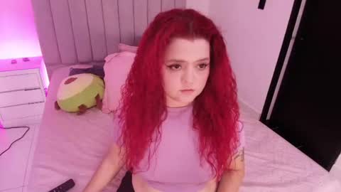 Twiggy online show from 11, 6, 2026