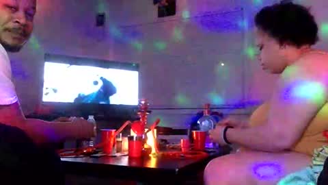 Twin and Lea online show from 19, 1, 2025