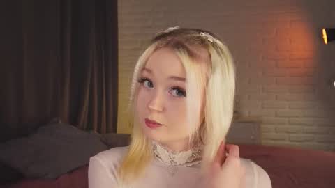 twinklefluff online show from 16, 10, 2025