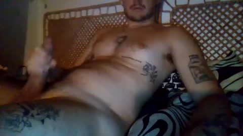 Snapshot of twinkyboy85 chatting on 18, 7, 2026 twinkyboy85 online show from 18, 7, 2026