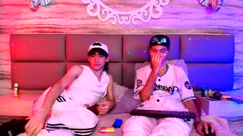 twinslovers_ online show from 27, 9, 2025