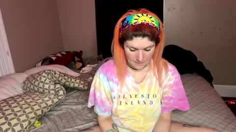 twitchinwhore online show from 1, 2, 2025