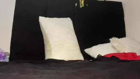 Snapshot of twnkytwinkle chatting on 8, 7, 2026 twnkytwinkle online show from 8, 7, 2026