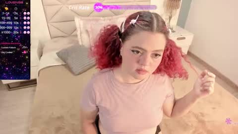 Snapshot of twwiiggy19 chatting on 24, 11, 2025 Twiggy online show from 24, 11, 2025