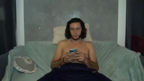 Snapshot of txandb666 chatting on 25, 9, 2025 txandb666 online show from 25, 9, 2025