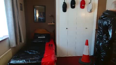 Snapshot of tye_upgood chatting on 29, 6, 2026 Tye Upgood online show from 29, 6, 2026