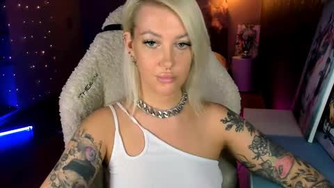 Miley online show from 19, 4, 2026