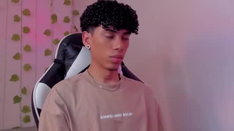 Snapshot of tyler_garcia_ chatting on 20, 2, 2025 Tyler Garcia online show from 20, 2, 2025