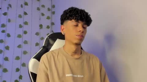 Snapshot of tyler_garcia_ chatting on 5, 3, 2025 Tyler Garcia online show from 5, 3, 2025